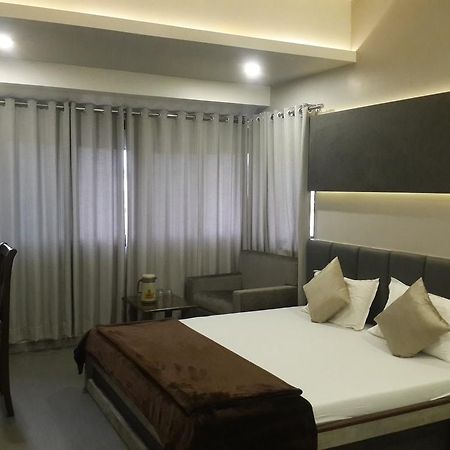 Hotel Oasis Bombaim Exterior foto
